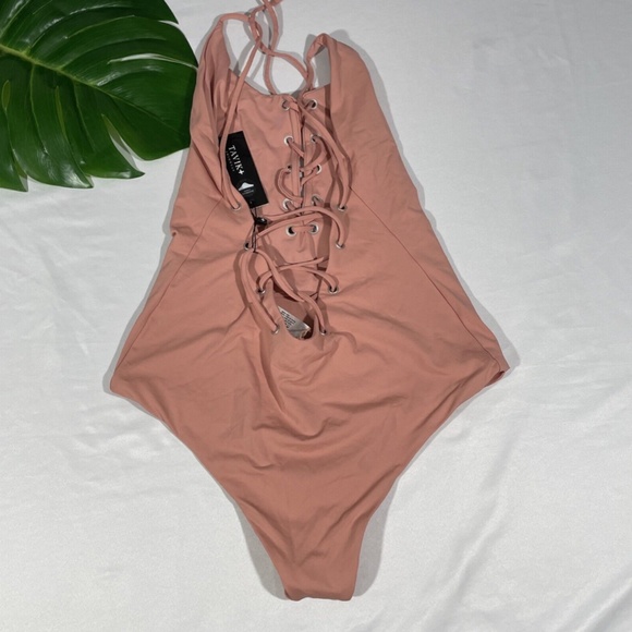 NWT TAVIK [ Medium ] Monahan Lace Up One Piece Swimsuit in Rose Dawn‎ - Picture 9 of 12